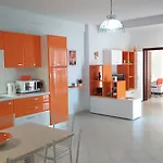 Alma Apartment *