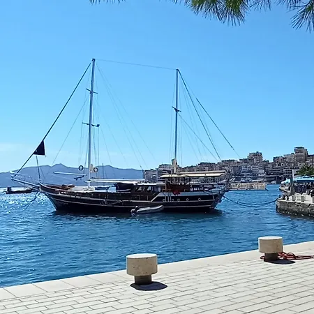 Alma- Free Parking Sarandë