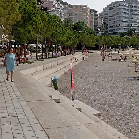 Alma- Free Parking Σαράντα