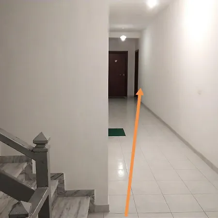 Apartment Alma *
