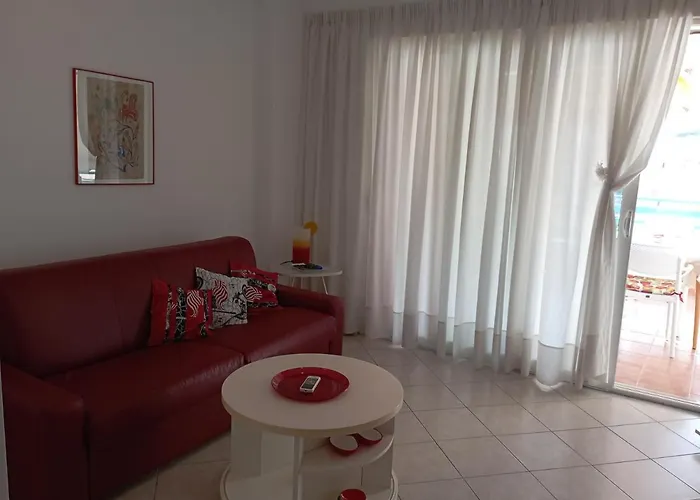 Διαμέρισμα Alma Σαράντα